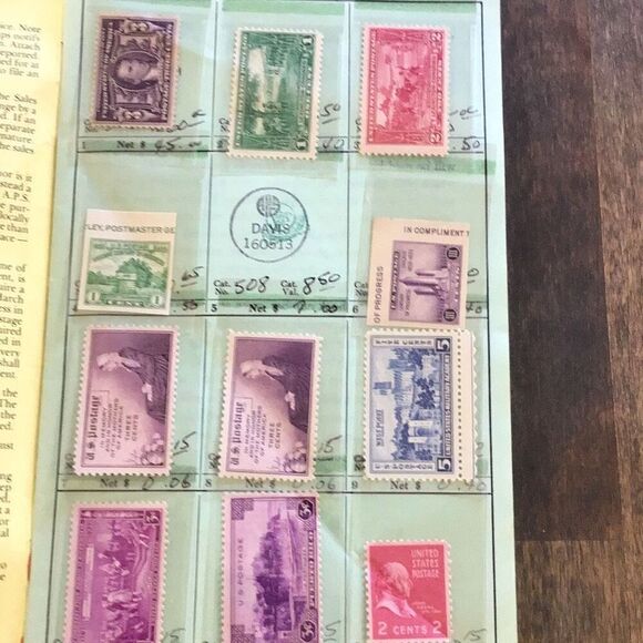 Vintage stamp collection valued at 130 20 years ago - Picture 3 of 11
